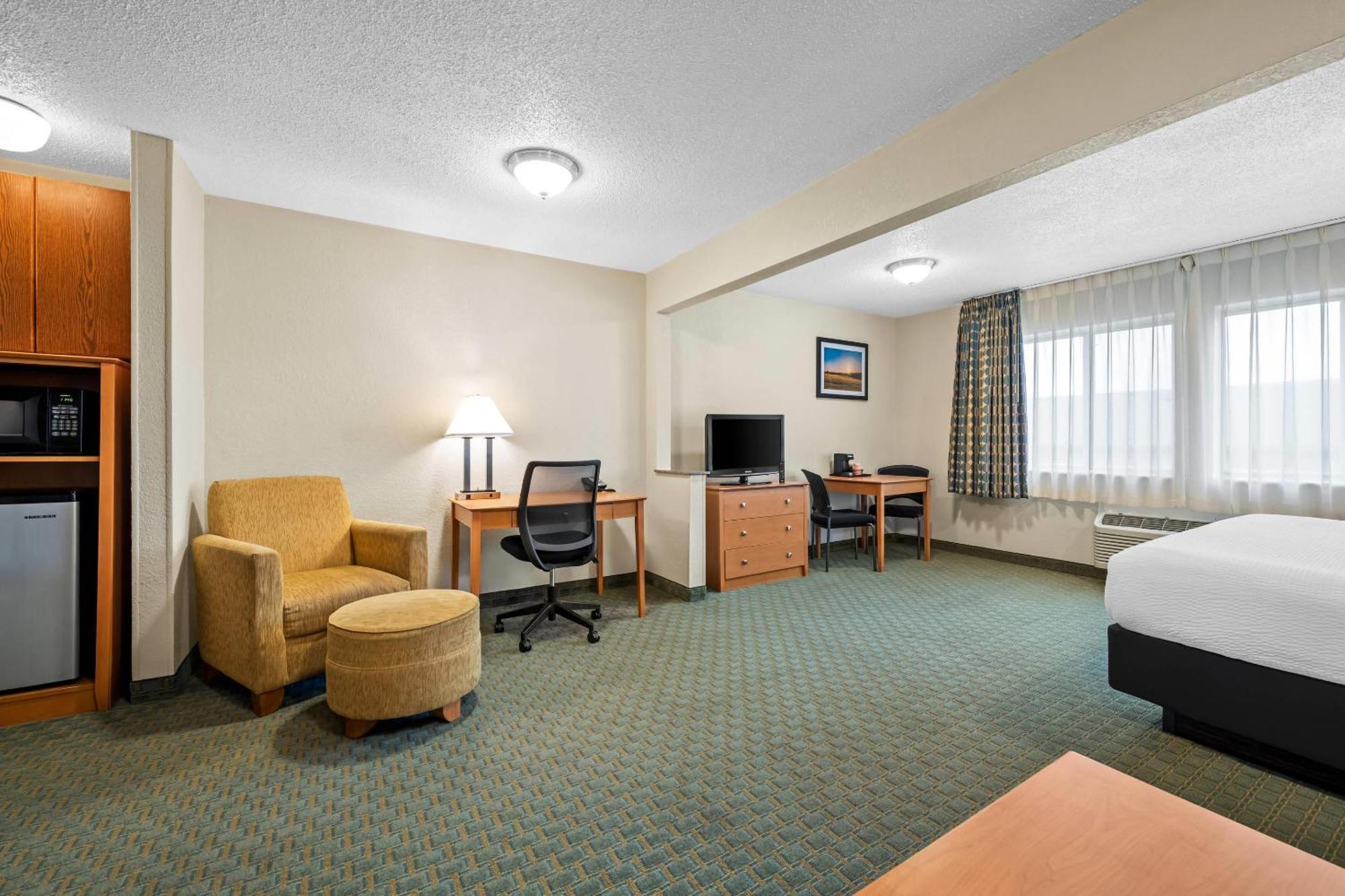King Suite Non-Smoking