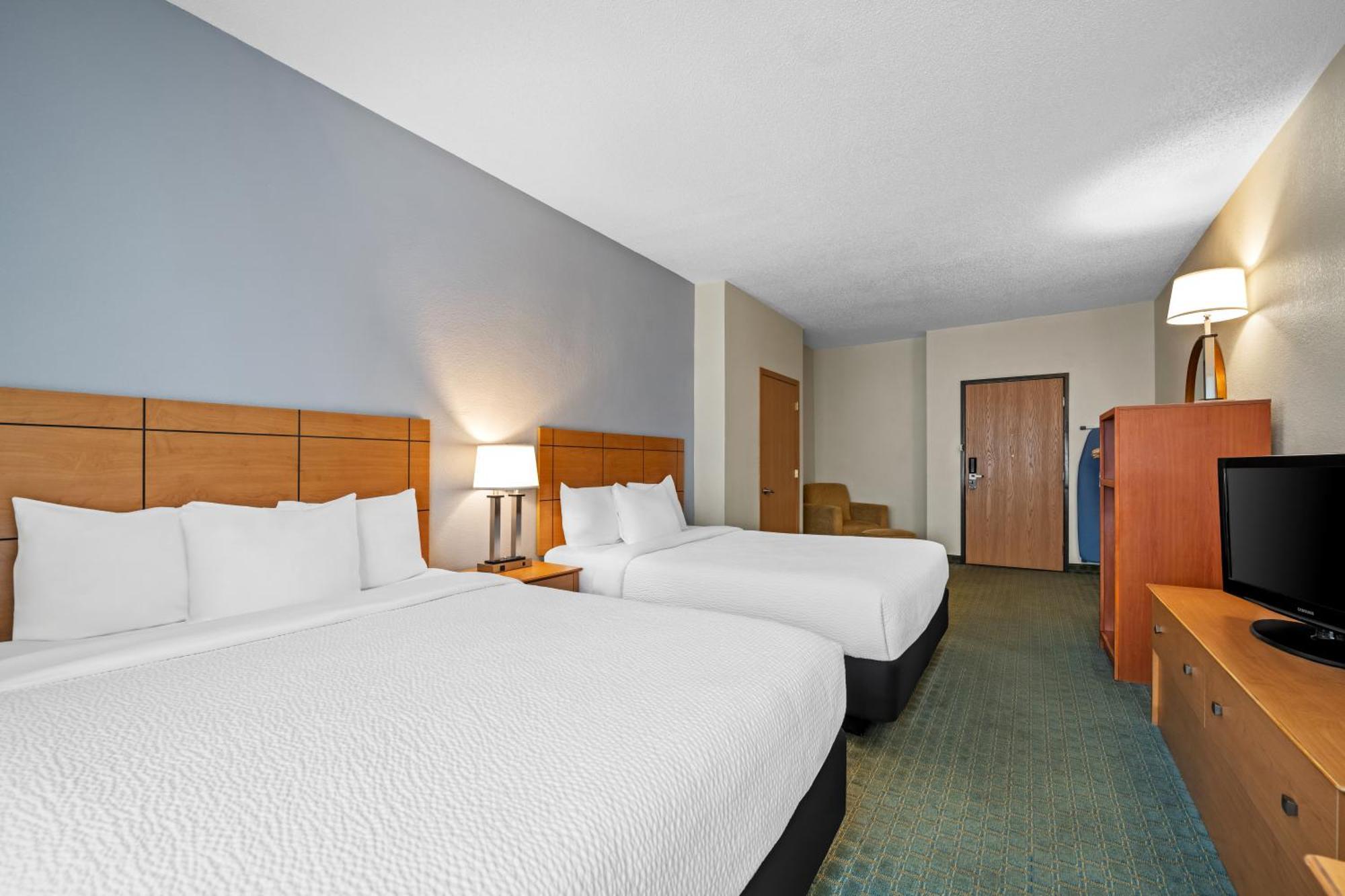 Queen Room Two Queen Beds Accessible or Non-Smoking