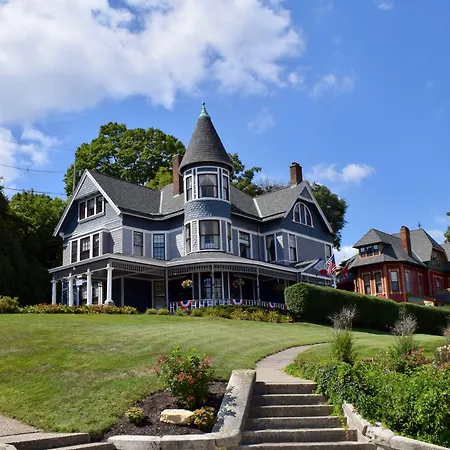 The Hancock House Bed & Breakfast Inn-3